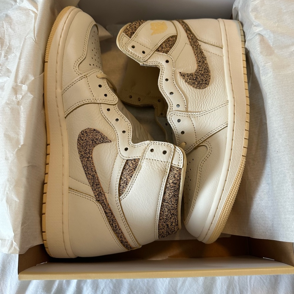 Jordan 1 HigH OG Craft “”Vibrations of Naija’ “